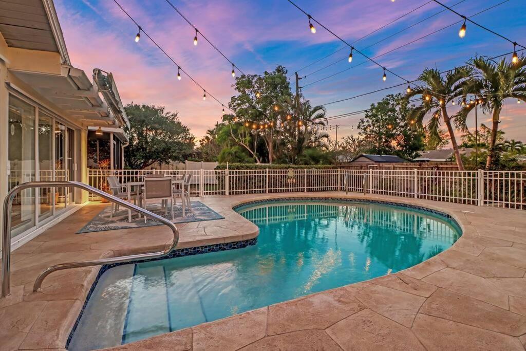 House W/ Heated Pool In Naples 5 Min To Beach 外观 照片